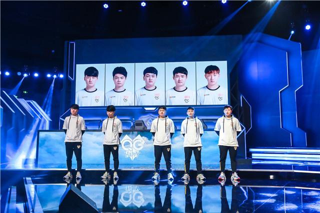 因此减轻负 因此减轻负