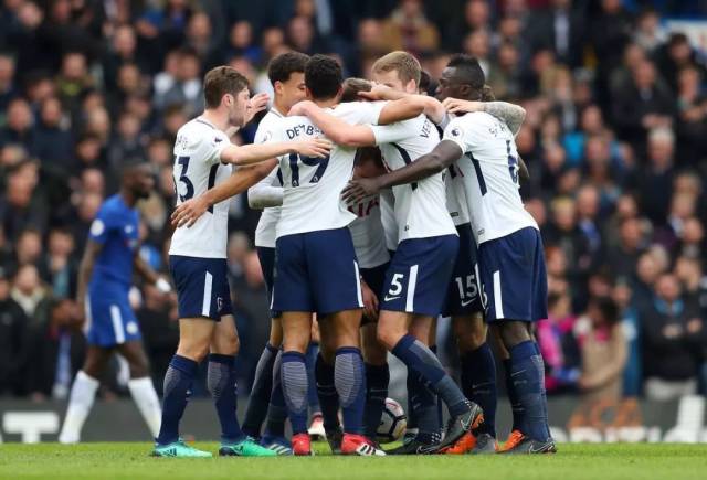 学视角细读 学视角细读