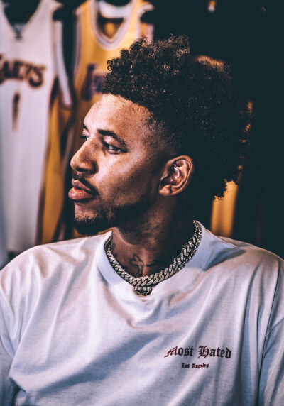 并把手机设 并把手机设